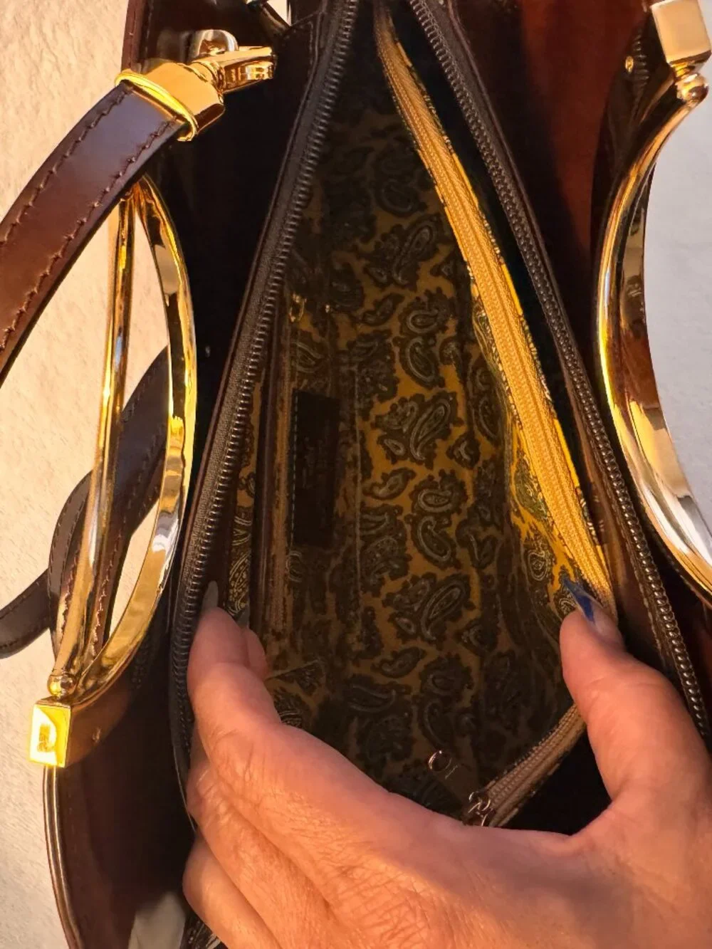 Vera Pelle Calja Italian Genuine Leather Purse